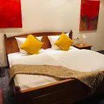Da' Amici Hotel *